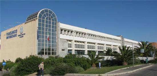 Ospedali, la giunta Solinas sgancia la bomba degli accorpamenti a Cagliari. Senza alcuna trasparenza