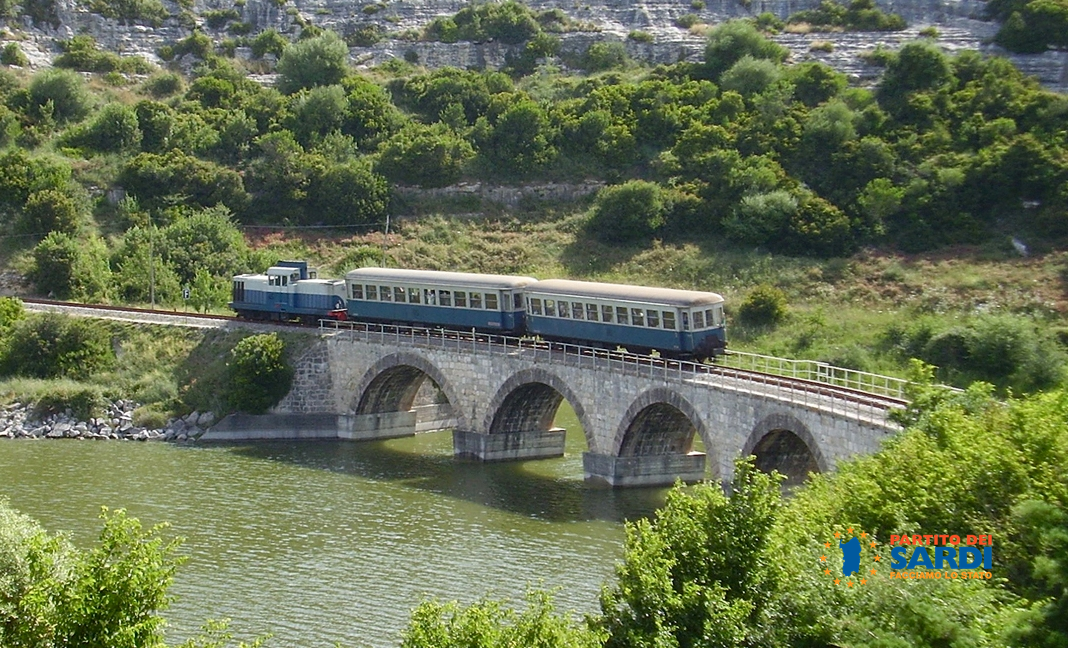 Italia contro Sardegna: il turismo sul Trenino verde nuova vittima